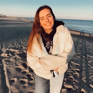 Meet your Posher, Beth